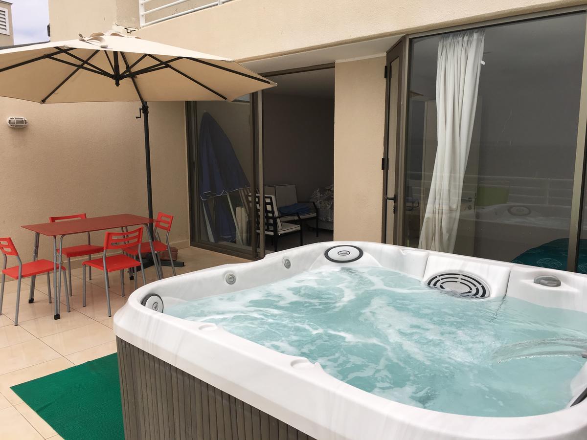 شقة Duplex Jacuzzi San Alfonso Del Mar ألغاروبو المظهر الخارجي الصورة